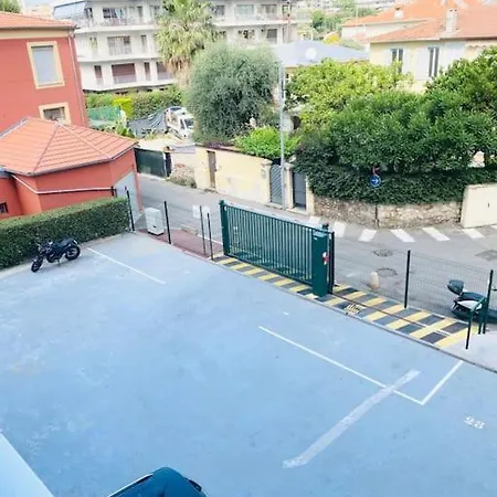 Les Nereides Bord De Mer Calme Lumineux Parking Roquebrune-Cap-Martin Exterior photo